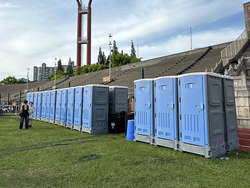 移動(dòng)衛(wèi)生間出租：為戶(hù)外活動(dòng)撐起方便保護(hù)傘